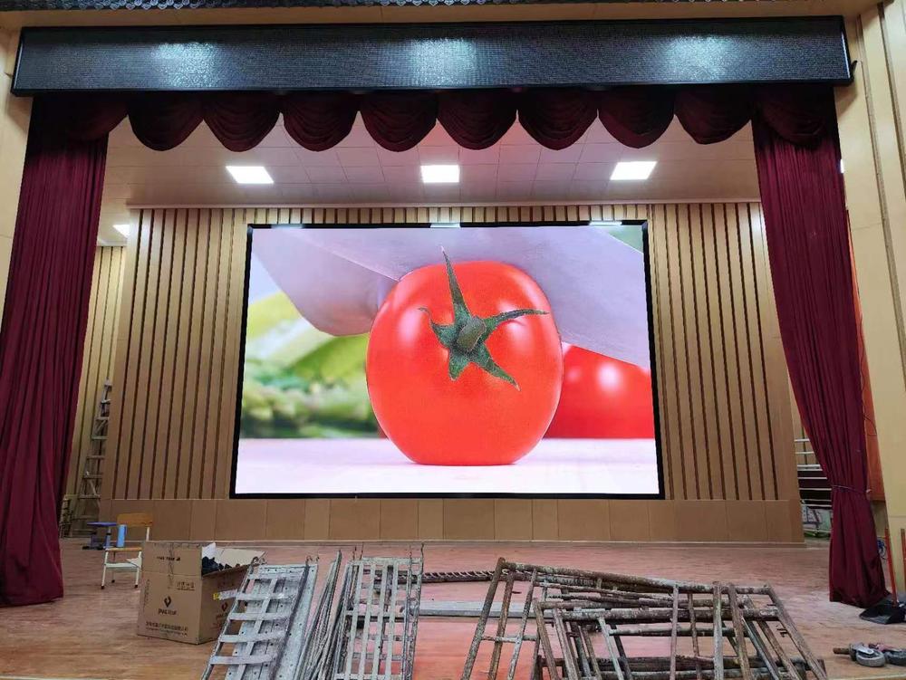 东莞莞城会议P1.56小间距电子屏